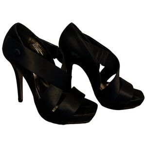 Steve‎ Madden Black Satin Bradlly Heels